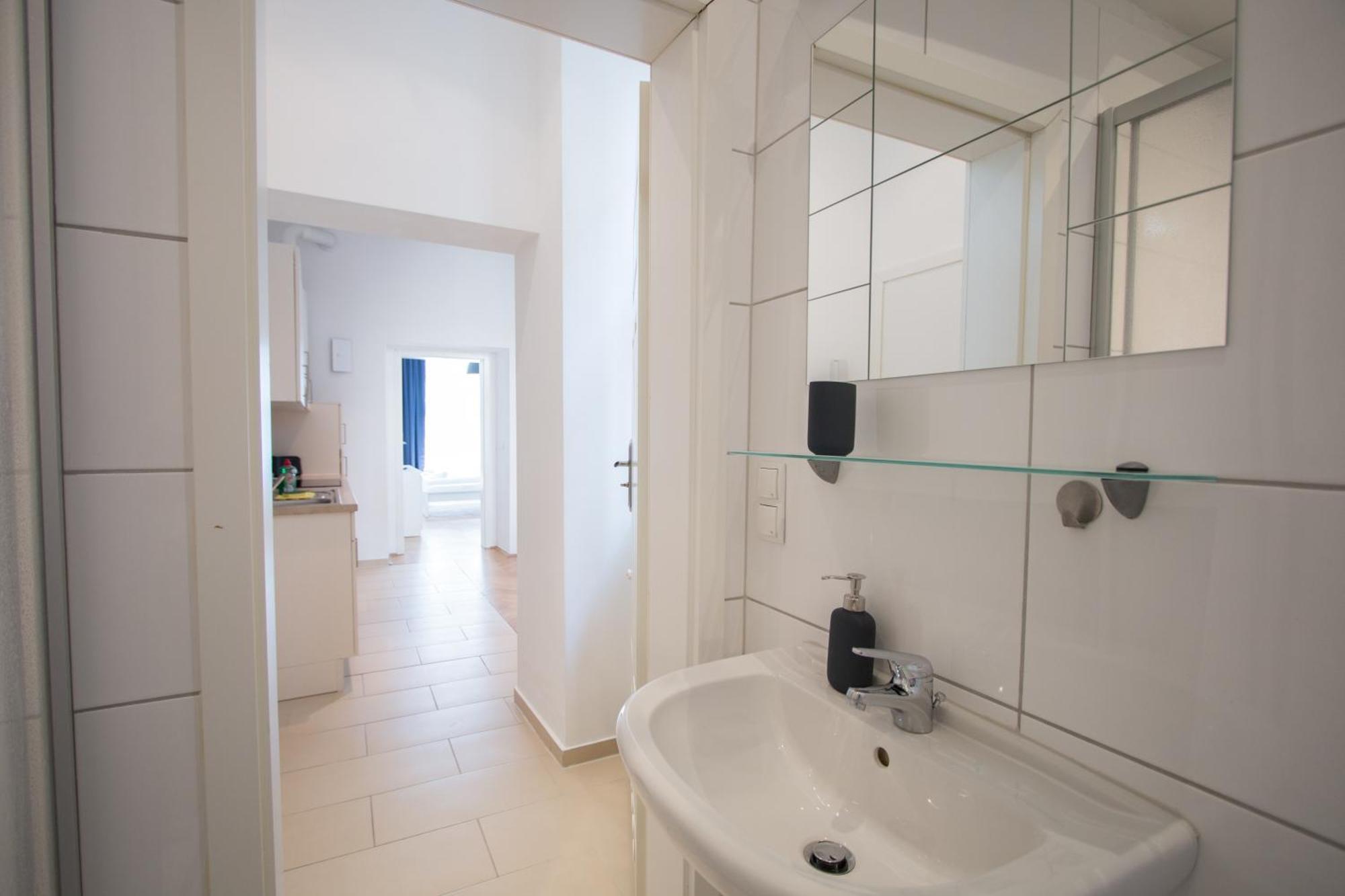 Porzellangarten Apartment I Contactless Check-In Wien Ngoại thất bức ảnh